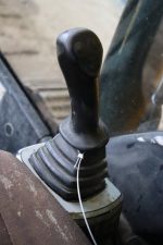 Гусеничний екскаватор JCB JS 130LC