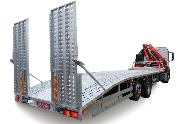 Самоскид UAC СКД-20 на MERCEDES-BENZ Arocs 3333