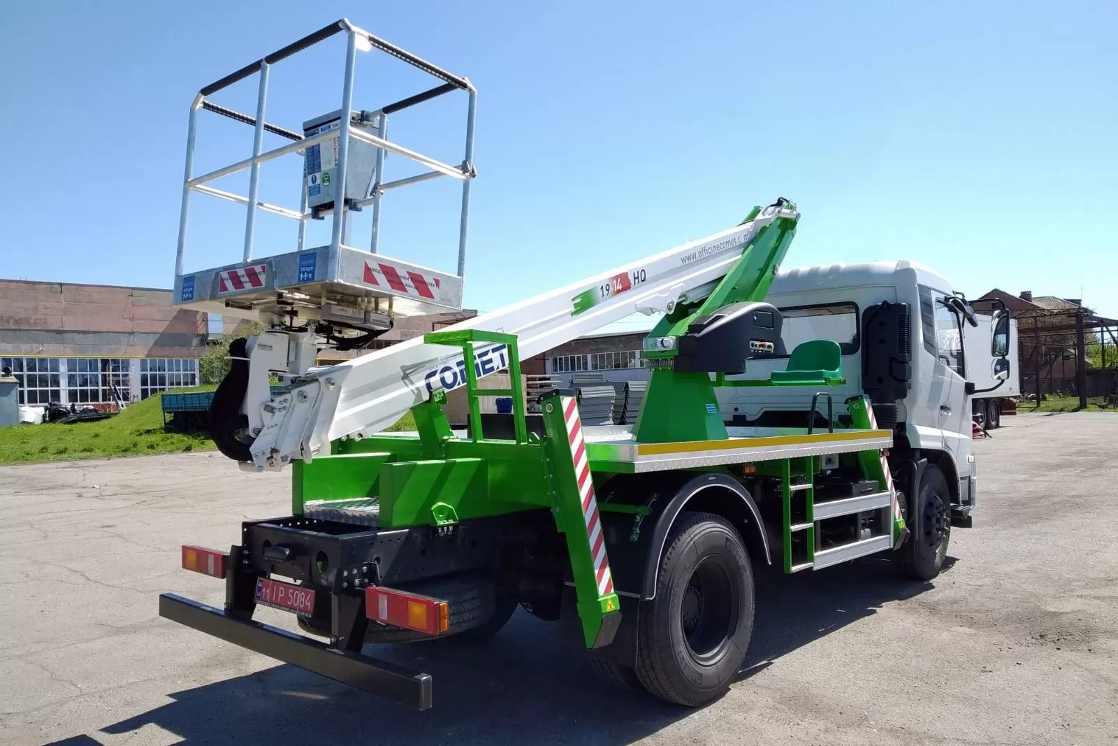 Автогідропідіймач COMET 19 | 2 | 14 HQ на DONGFENG CL90