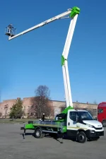 Автогідропідіймач COMET 28 | 2 | 14 HQ на IVECO Daily