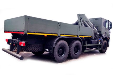 Бортовий автомобіль UAC АБ-3 з КМУ НС190 на IVECO T-WAY (6х6)