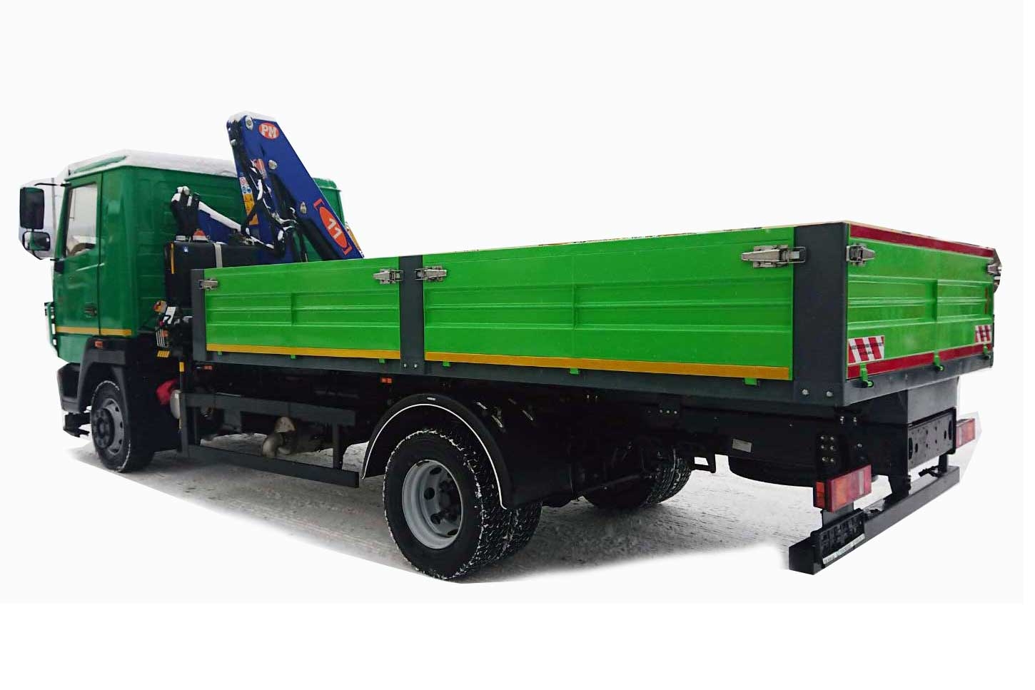 Бортовий автомобіль UAC з КМУ HC150 на SITRAK C7H 440