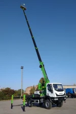 Автогідропідіймач DASAN DS300 на IVECO Eurocargo