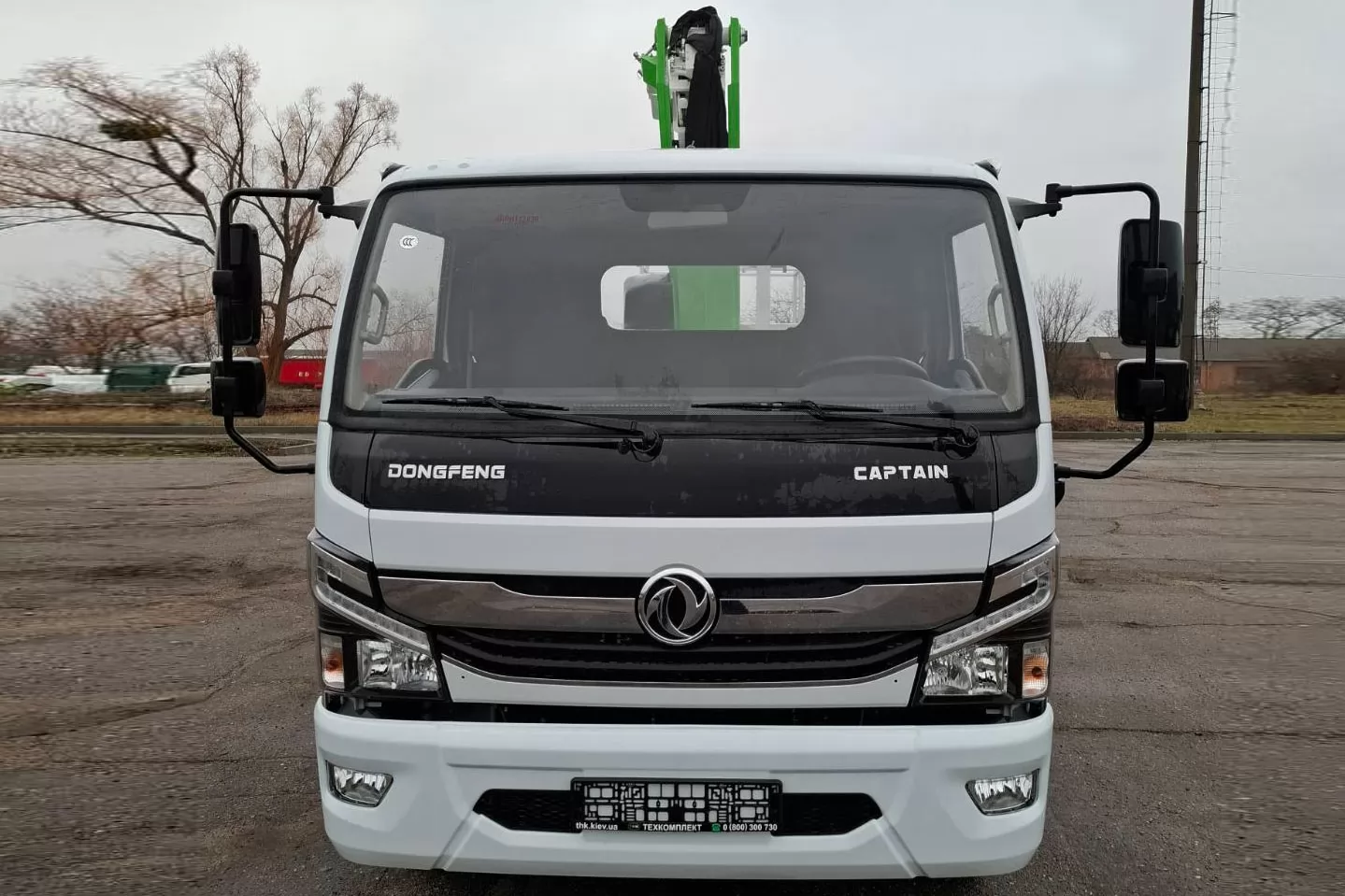 вантажне шасі dongfeng