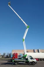 Автогідропідіймач COMET 28 | 2 | 14 HQ на IVECO Daily