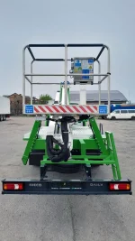 Автогідропідіймач COMET 24 | 2 | 11 (14) 4S HQ на IVECO Daily 70c16