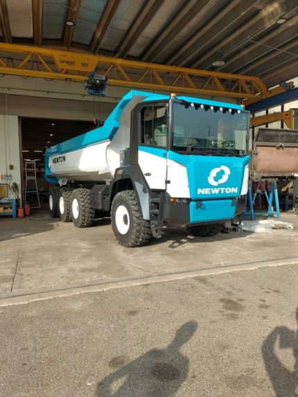 Самоскид NEWTON NET400